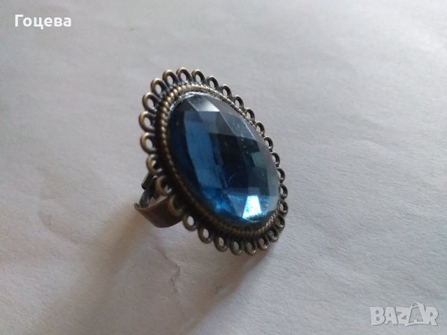 Красив Викториански голям пръстен в синьо и античен бронз