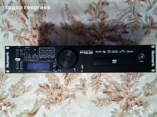 Продавам СД Numark с вход за флашка ,MP3 формат, снимка 3 - Декове - 51784673