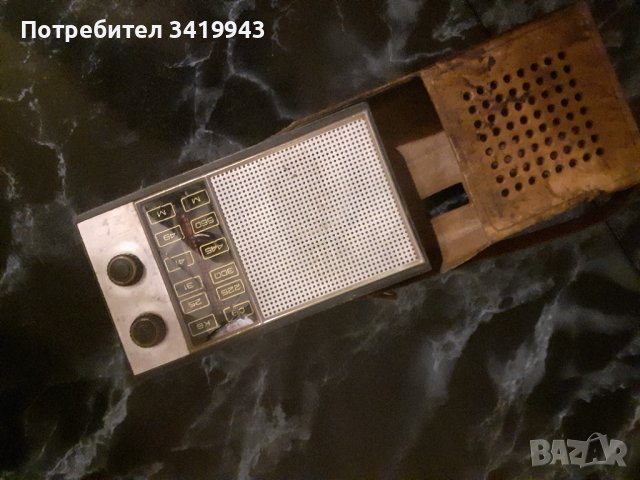Старо радио, снимка 1 - Антикварни и старинни предмети - 38844495