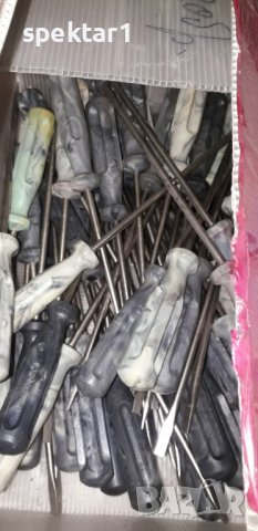 Български отвертки произведени по времето на соца стария материалСреден размер, снимка 1