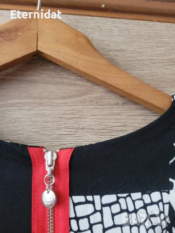 Нова елегантна рокля с червен цип на гърба , снимка 4 - Рокли - 51291145