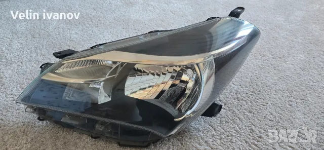 ляв фар за тойота ярис