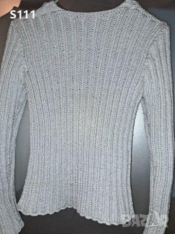 Уникален дамски зимен пуловер, ръчно плетиво, размер S, снимка 5 - Блузи с дълъг ръкав и пуловери - 43991394