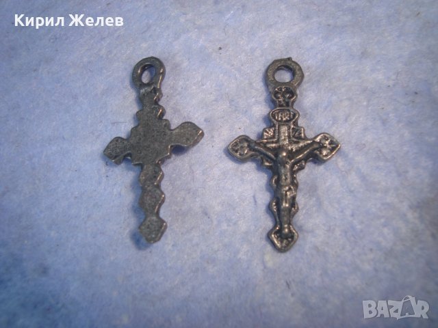 Две СТАРИ СРЕБРИСТИ МАЛКИ КРЪСТЧЕТА РАЗПЯТИЯ 27492, снимка 5 - Колиета, медальони, синджири - 36954107