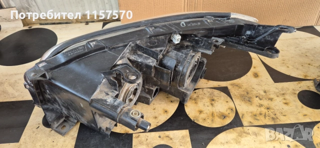 Оригинални фарове за Toyota RAV 4, снимка 4 - Части - 53403815