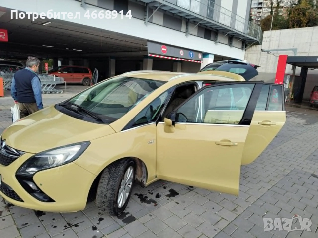 Opel Zafira Tourer, снимка 15 - Автомобили и джипове - 52656389