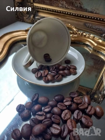 Малка чаша за кафе с чинийка, снимка 2 - Колекции - 52368755