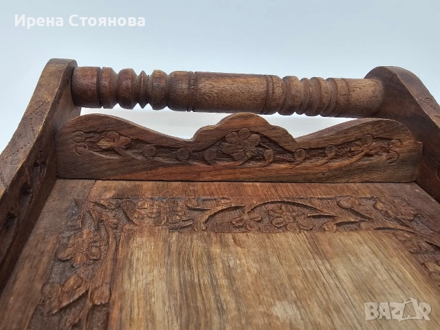 Винтидж табла за сервиране с ръчно резбовани флорални елементи, произход Индия около 1970 г. , снимка 16 - Декорация за дома - 53391619