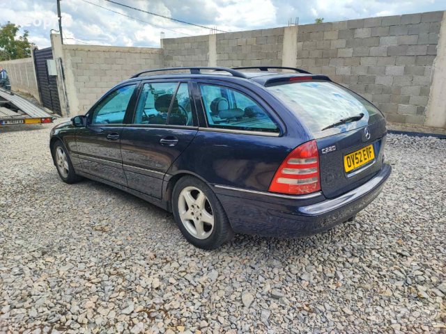Мерцедес C 220 CDI 143 коня  C 200 CDI 116 коня На Части, снимка 14 - Автомобили и джипове - 38162245