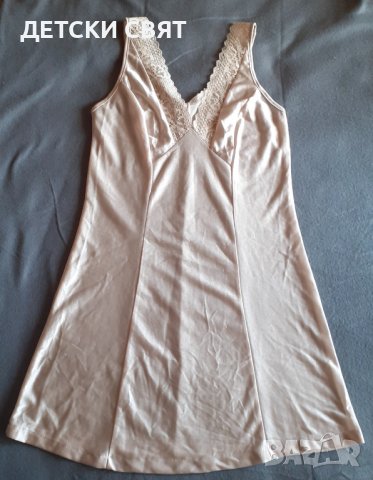 Дамски нощнички от сатен - 12лв., снимка 4 - Нощници - 40143758