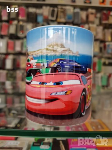 Бяла порцеланова чаша с изображение от детското филмче "Колите" - CARS, снимка 2 - Чаши - 28512159