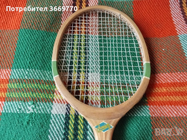 Винтидж тенис ракета ,Junior