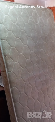 Продавам единично легло + матрак ., снимка 4 - Спални и легла - 52179529