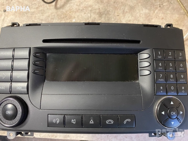 Оригинална мултимедия за Mercedes B класа