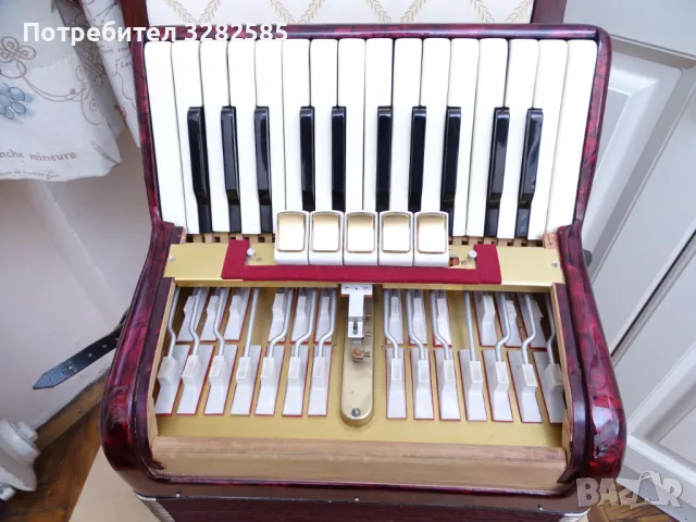 Акордеон Велтмайстер 40 баса, снимка 16 - Акордеони - 49400037
