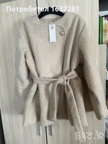 Ново дамско палто