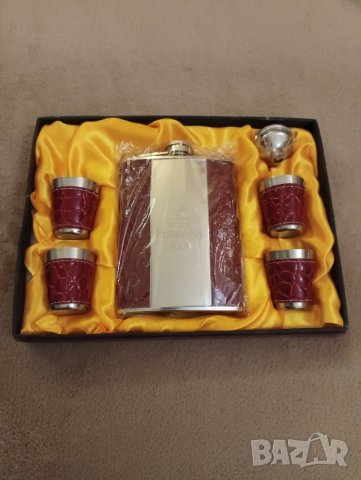 Подаръчен комплект Hennessy. , снимка 2 - Подаръци за мъже - 43583525
