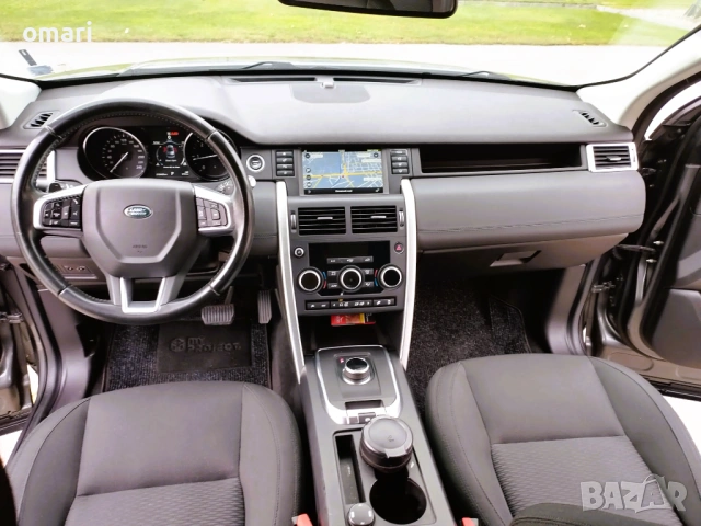 Land Rover Discovery Sport 2.0D - Като нов !!!., снимка 8 - Автомобили и джипове - 53111210