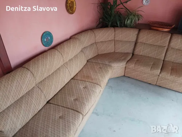 Продавам ъглов диван бежов на цвят., снимка 5 - Дивани и мека мебел - 47284239