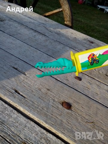 Стара играчка,свирка, снимка 7 - Други ценни предмети - 26345784