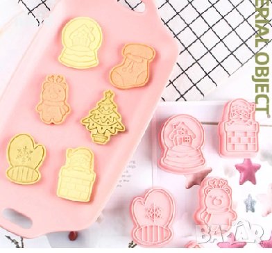 6 бр Коледни чорап елха ръкавица елен пластмасови разглобяеми резци форми фондан тесто бисквитки, снимка 3 - Форми - 32816892