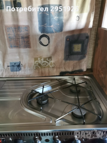 Каравана  Knaus, снимка 14 - Каравани и кемпери - 51851733