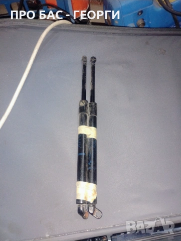 ОРИГИНАЛНИ Амортисьори за багажник за BMW 3 Ser (E36) седан 1990 до 1998 ;