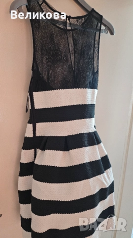 Елегантна рокля Guess, снимка 2 - Рокли - 52273463