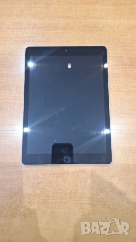 Apple iPad 6th Gen 128GB