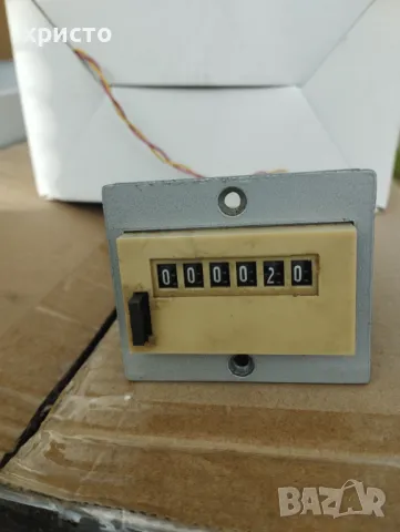 Брояч на импулси 24V DC