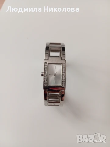 Дамски часовници гривни Avon, снимка 10 - Дамски - 50926521