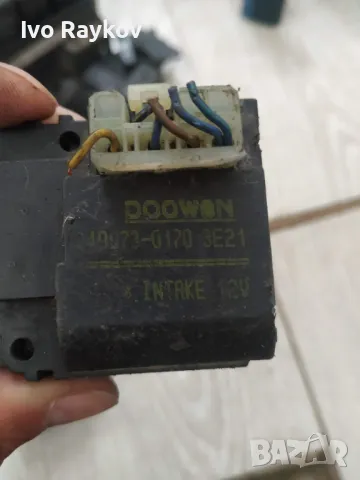 Моторче клапа парно за Kia Carnival II , H40073-0170, снимка 3 - Части - 50291819