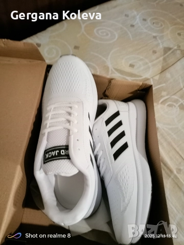 Нови маратонки, снимка 3 - Маратонки - 52835261