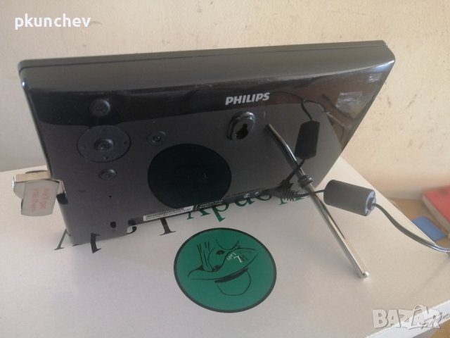 Цифрова фоторамка Philips SPF1017 7", снимка 12 - Друга електроника - 42976512