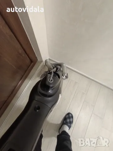 Вертикална прахосукачка циклон Hoover, снимка 7 - Прахосмукачки - 48940494