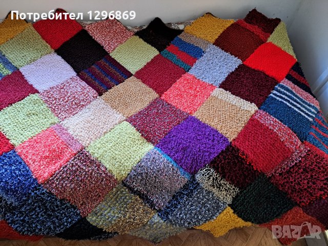 Покривки за легло, два броя, ръчно плетени / фъкани/, снимка 5 - Покривки за легло - 43676608