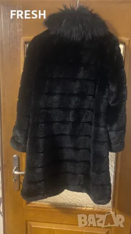 Палто с косъм Liu Jo L, снимка 3 - Палта, манта - 48653464