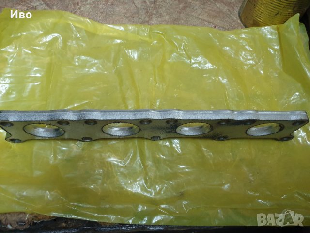  Фланец за колектор1.8 т