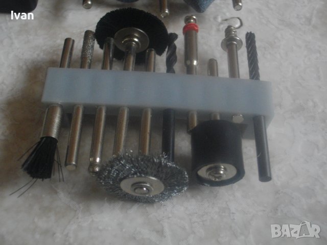 Нов Резервен Комплект 30 бр. Масивни Аксесоари За Шлифовалка / Мини Дрелка-Бормашина-Немски-Оригинал, снимка 10 - Бормашини - 36816525