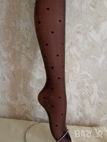 Италиански нов черен чорапогащник със златист брокат и точки, снимка 6 - Бельо - 43695080