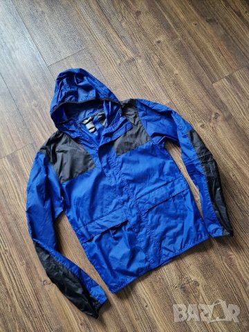 Страхотно мъжко яке ветровка THE NORTH FACE  размер S , снимка 4 - Якета - 43732319