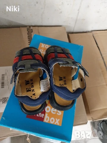 Детски сандали размер 25, снимка 2 - Детски сандали и чехли - 51147205