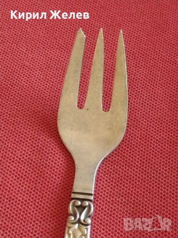 Стара вилица за десерт с маркировка TOCLA за КОЛЕКЦИЯ ДЕКОРАЦИЯ 35283, снимка 2 - Други ценни предмети - 43848496