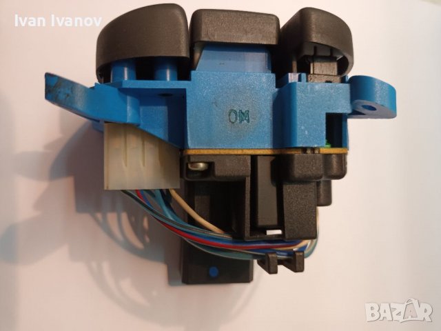 Бутони, копчета, за Lancia Y 95-03г. за централната конзола 735275135, снимка 4 - Части - 39408494