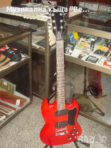 Електрическа китара , снимка 13 - Китари - 52708755