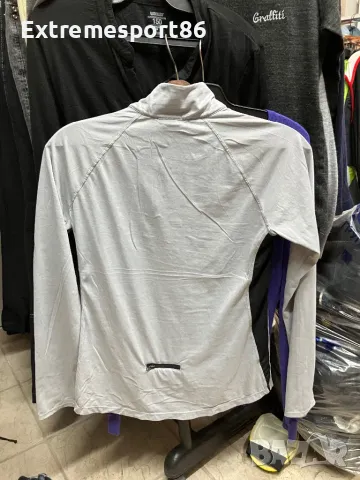 Спортна блуза Roxy M, снимка 2 - Спортни екипи - 47575222