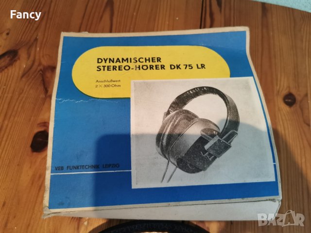 Аудио слушалки RFT DK 75LP , снимка 2 - Слушалки и портативни колонки - 43061781