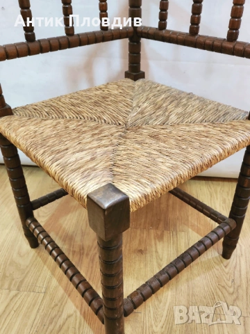 Античен френски ъглов стол с папурена седалка/мъжки, снимка 3 - Столове - 53381111