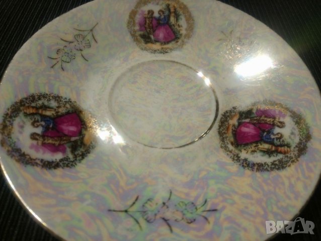 Красива ретро чинийка, снимка 2 - Антикварни и старинни предмети - 35428353