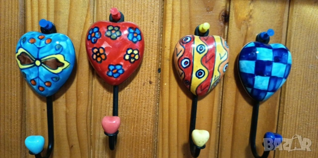 Ръчно рисувани керамични закачалки във форма на сърце, снимка 9 - Декорация за дома - 53296102